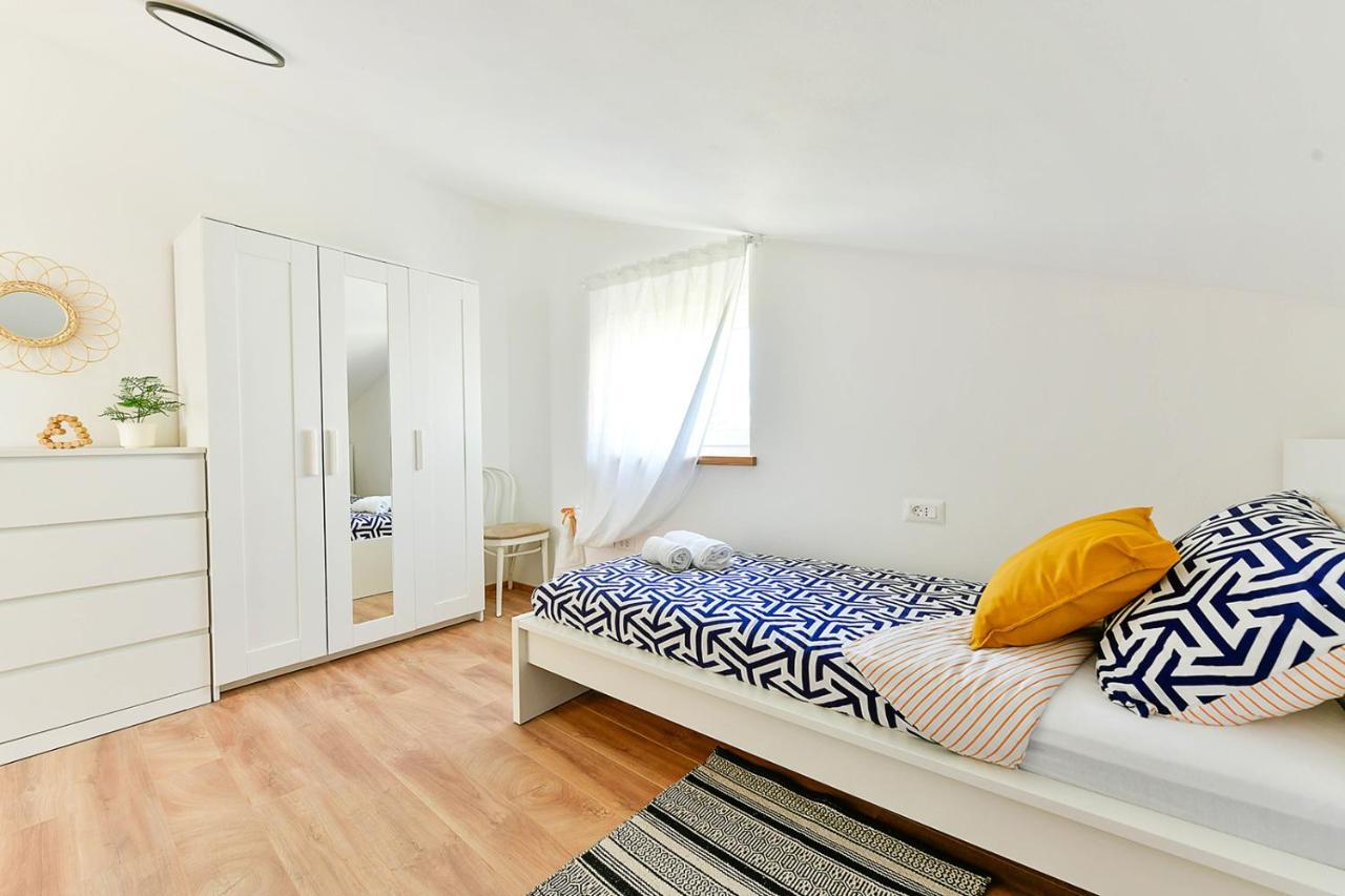 Apartment Aura 波雷奇 外观 照片